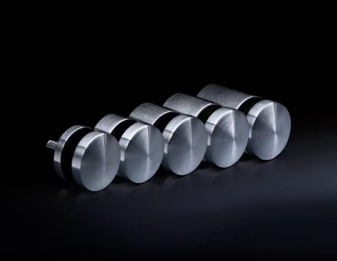 Coupe technique du modèle PV-30 — Pince inox certifiée, sur limon
